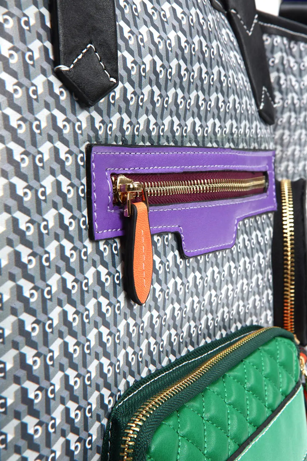 Case Look - Agatha Shoulder Bag
