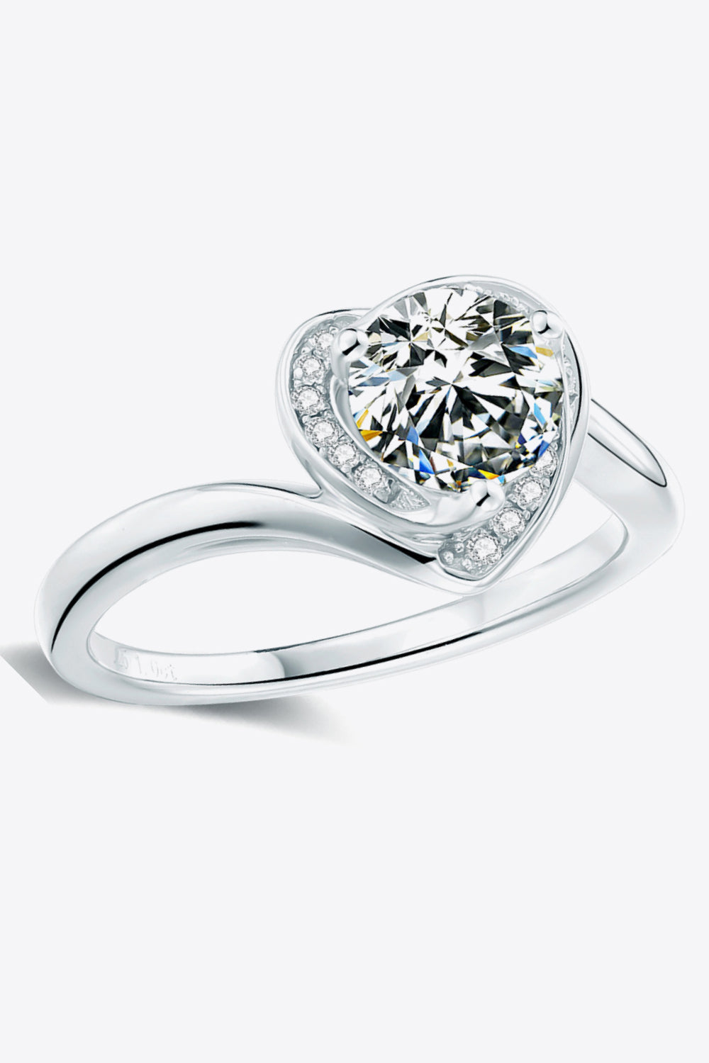 1 Carat Moissanite Heart Ring – Silver