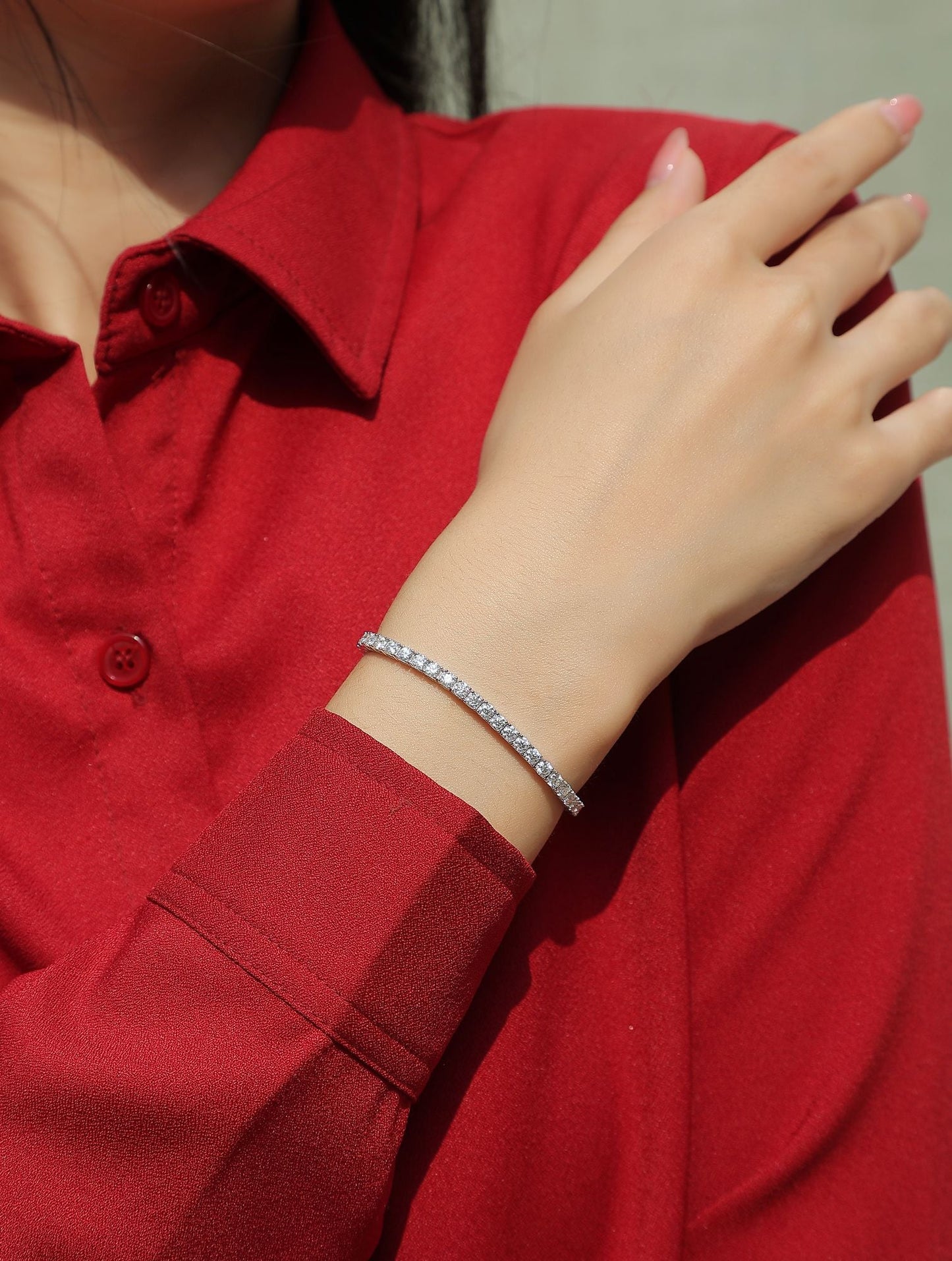 One of a Kind Moissanite Bracelet — 0.1 ct, S925 Sterling Silver & Platinum-Plated