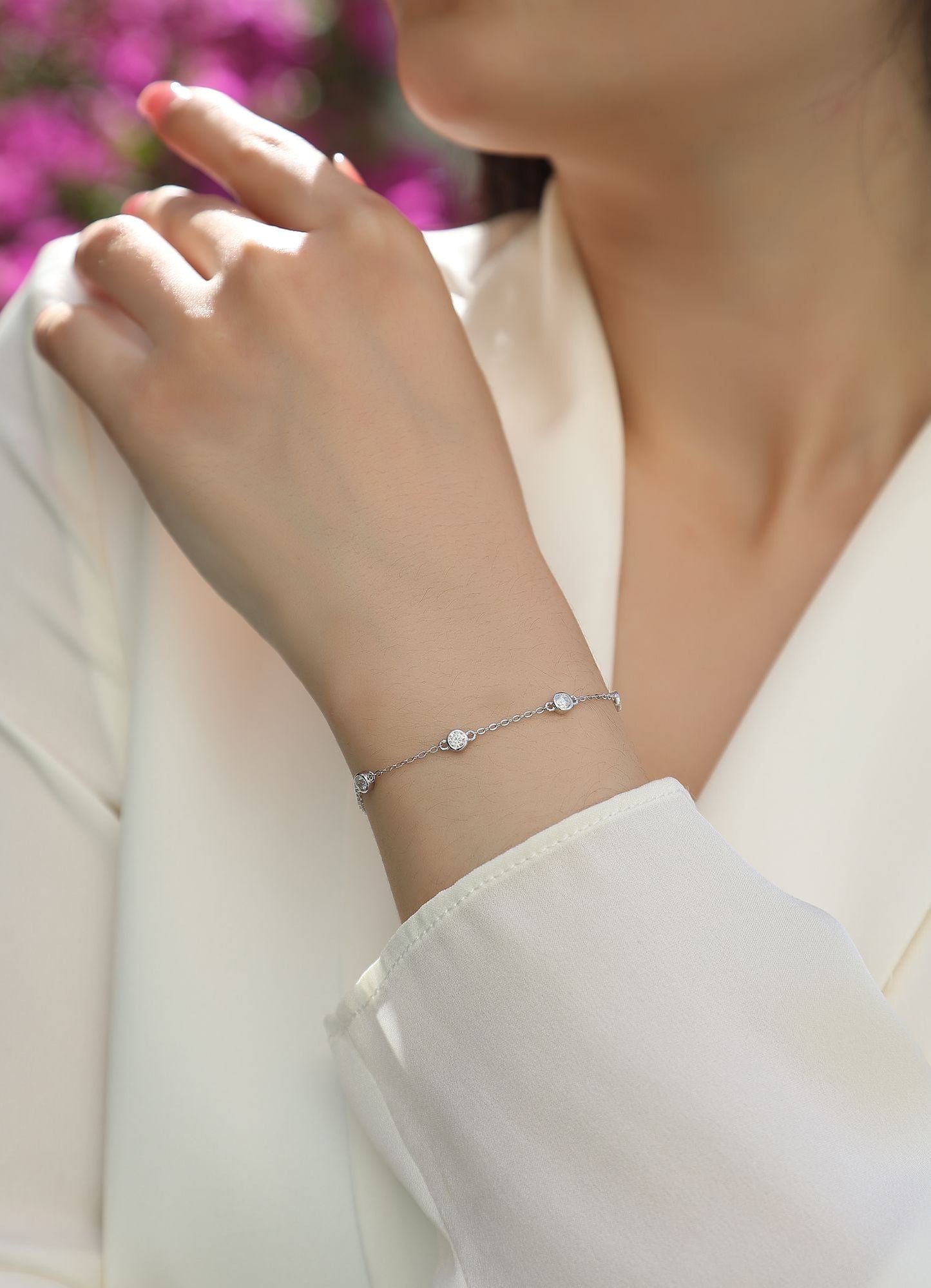 Dynamic Bubble Moissanite Bangle — S925 Sterling Silver & Platinum-Plated