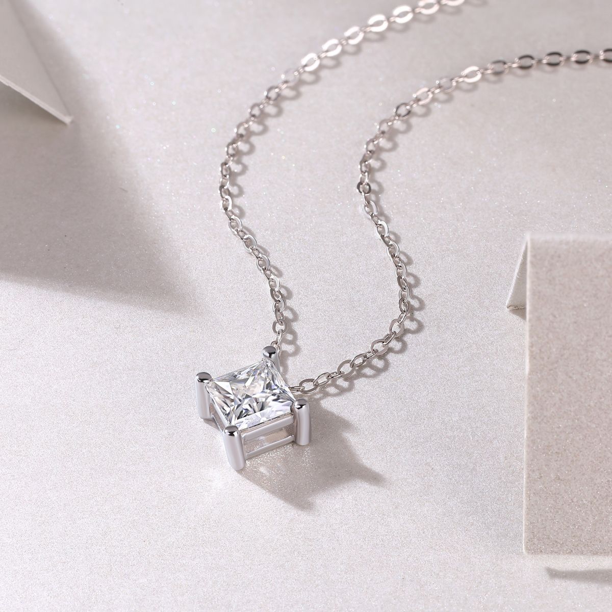 Stay Together Square Moissanite Pendant — S925 Sterling Silver & Platinum-Plated