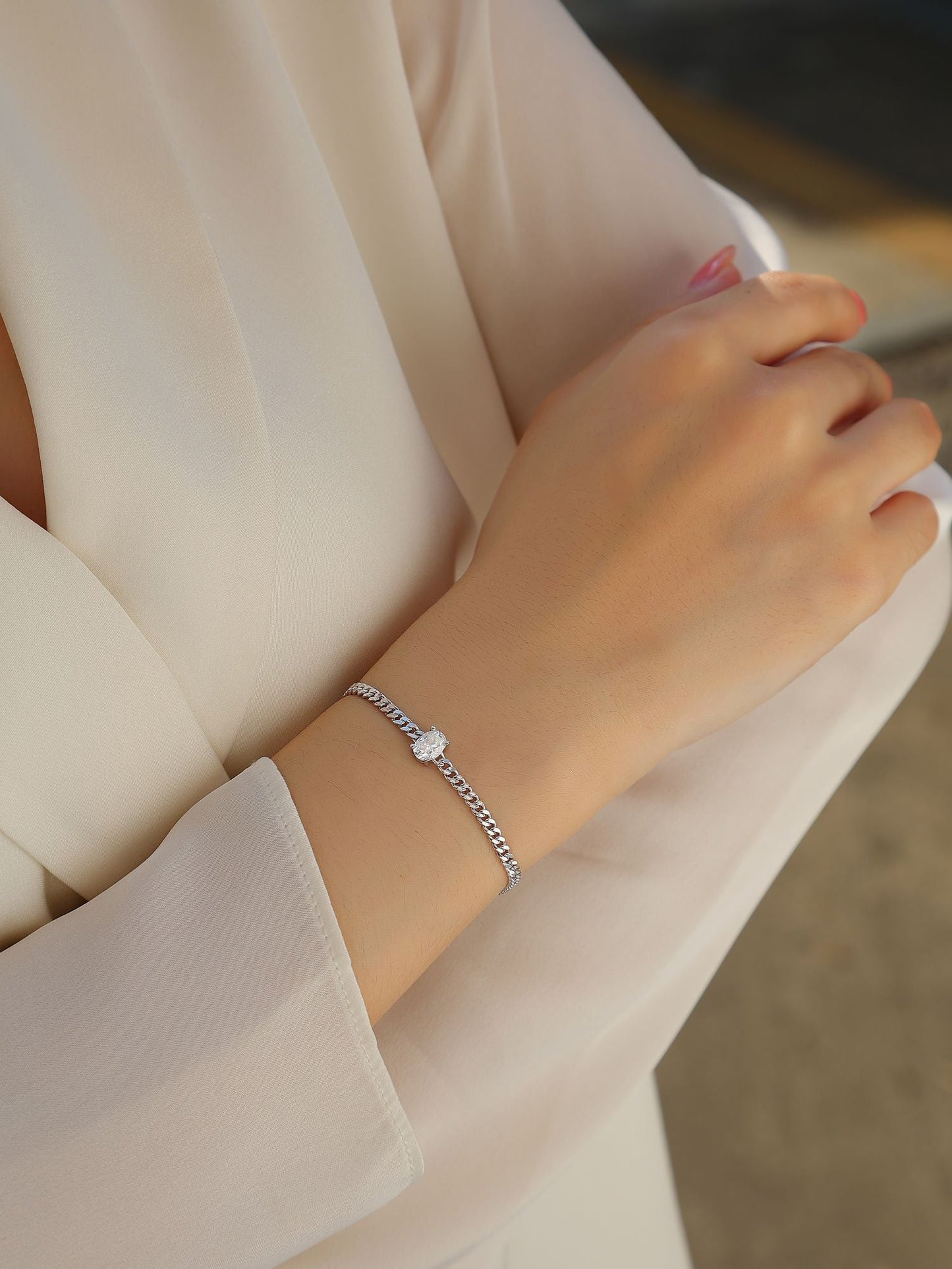 Breakthrough Moissanite Bangle — S925 Sterling Silver & Platinum-Plated